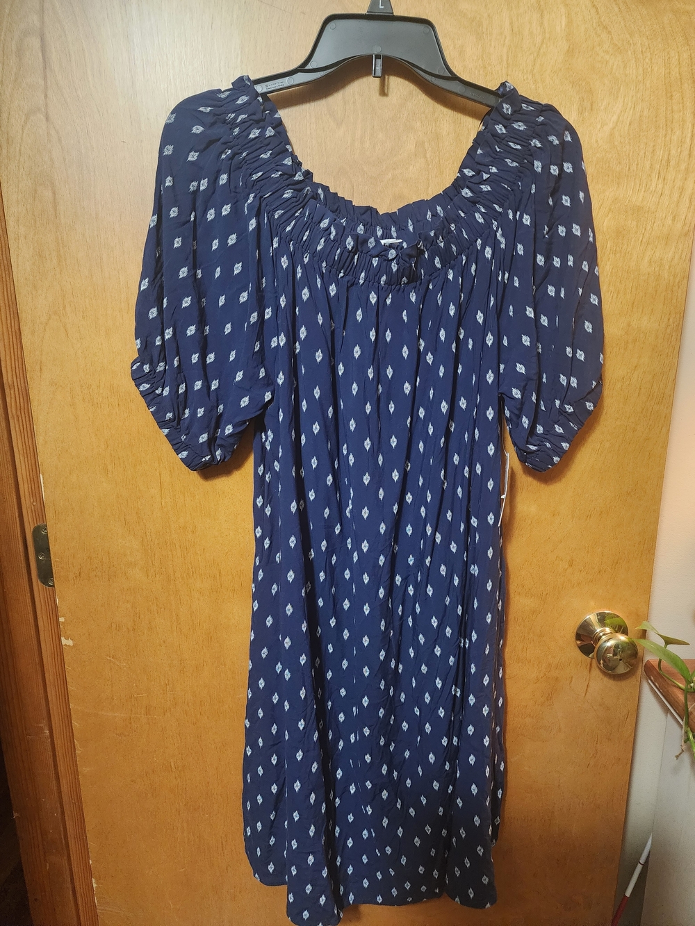 NWT Time and Tru Navy Blue Diamond Print Smocked Off Shoulder Dress Size L